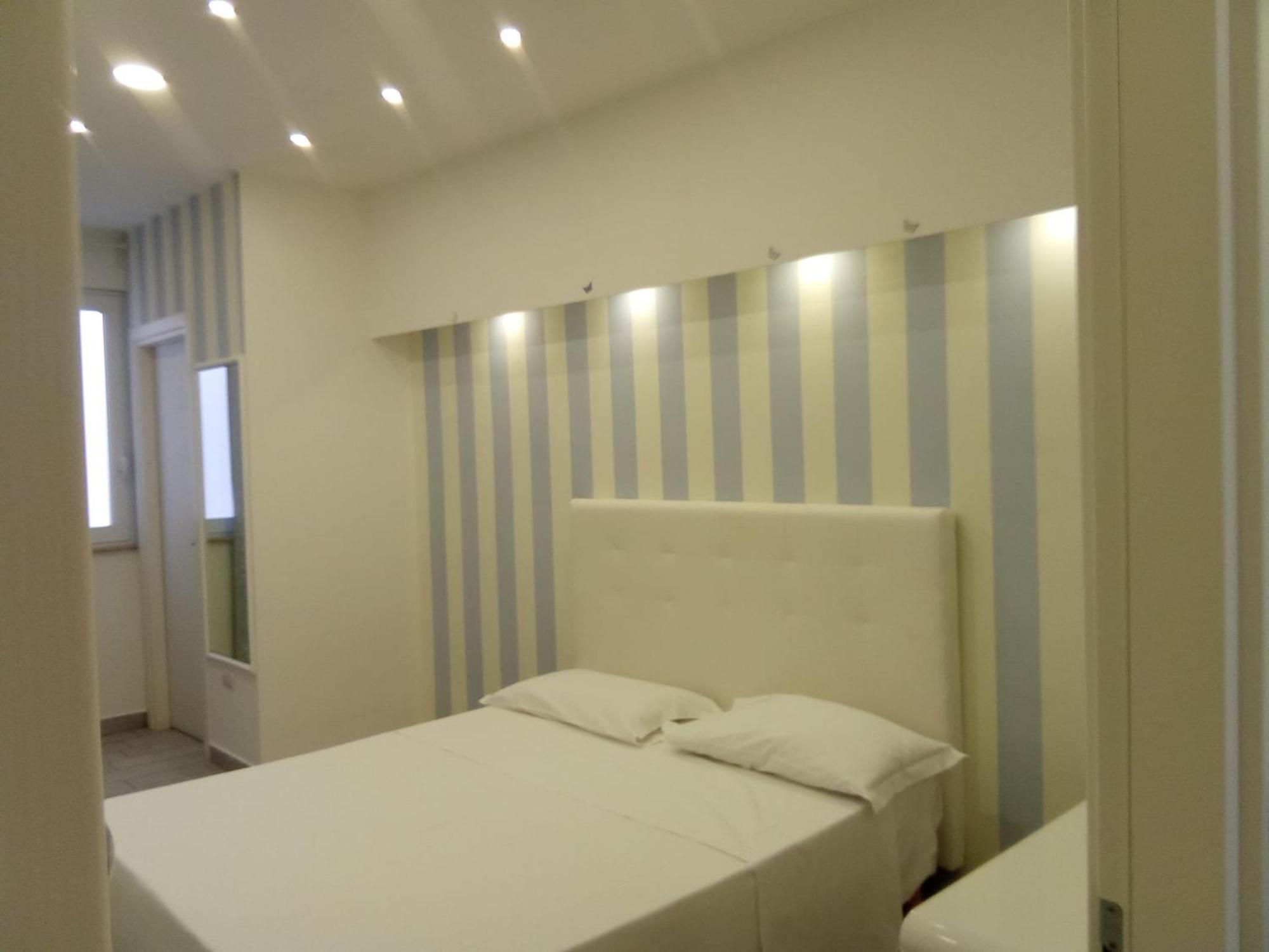 Maison De Luxe Bed & Breakfast 3*