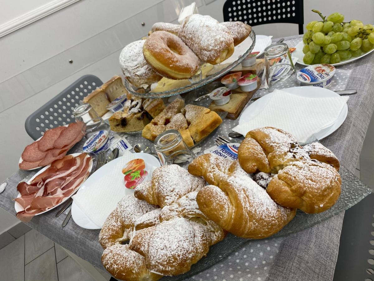 Maison De Luxe Bed & Breakfast 3*