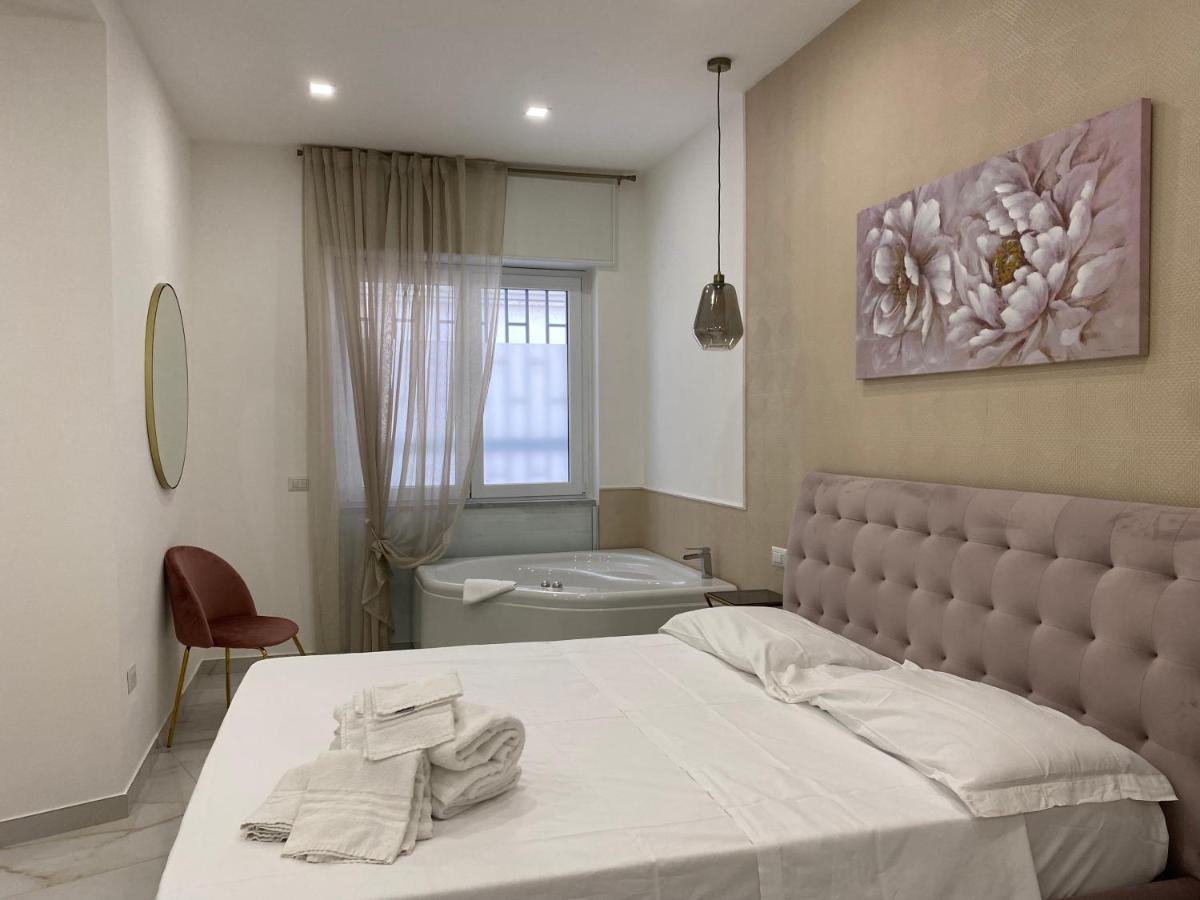 Bed & Breakfast Maison De Luxe 3*